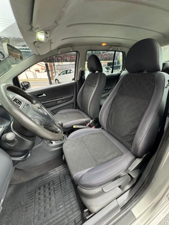VOLKSWAGEN Fox - Foto