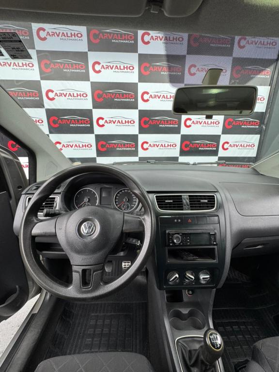 VOLKSWAGEN Fox - Foto