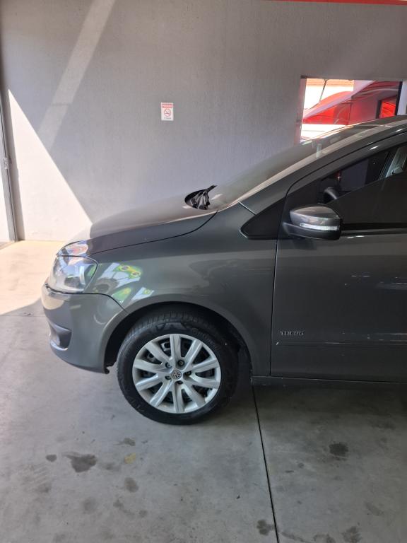 VOLKSWAGEN Fox - Foto