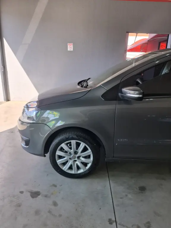 VOLKSWAGEN Fox - Foto