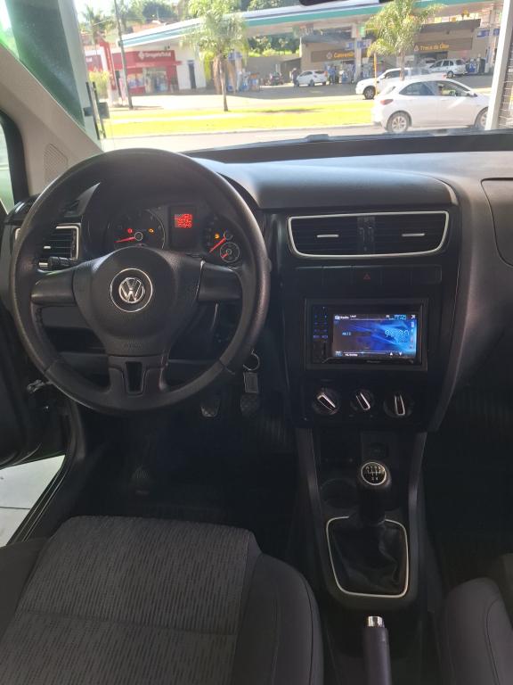 VOLKSWAGEN Fox - Foto