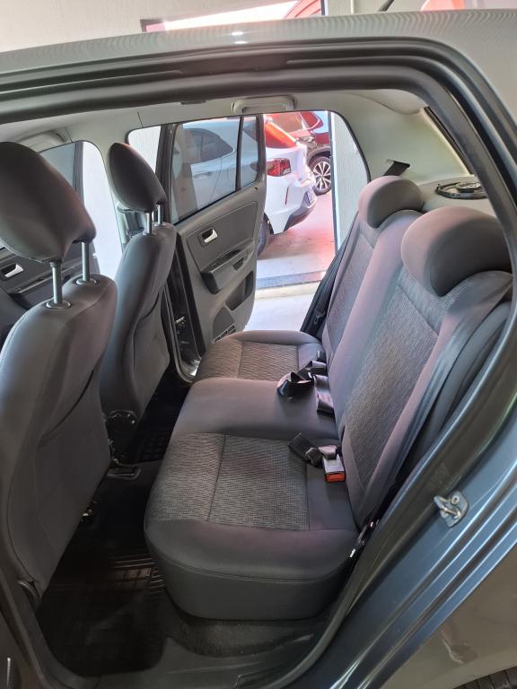 VOLKSWAGEN Fox - Foto