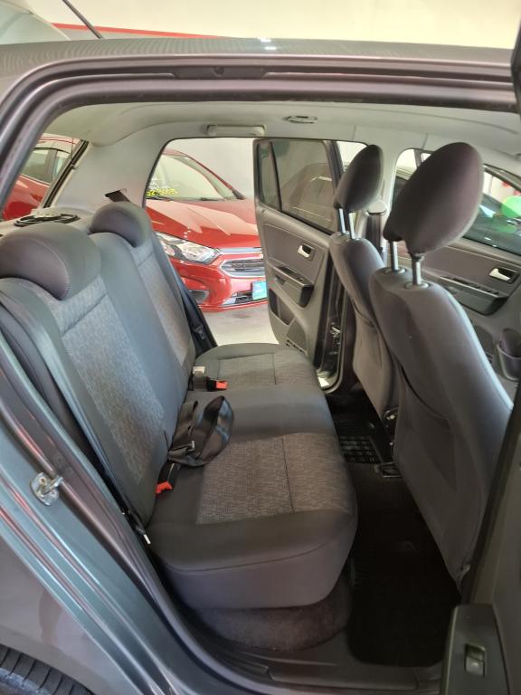 VOLKSWAGEN Fox - Foto