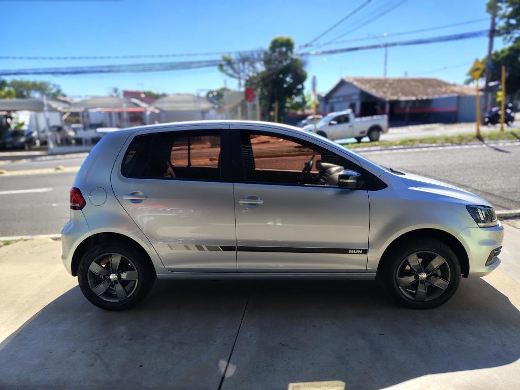 VOLKSWAGEN Fox - Foto