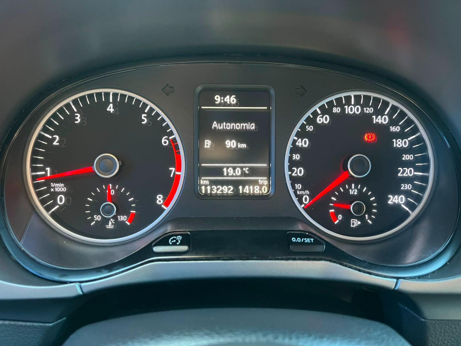 VOLKSWAGEN Fox - Foto
