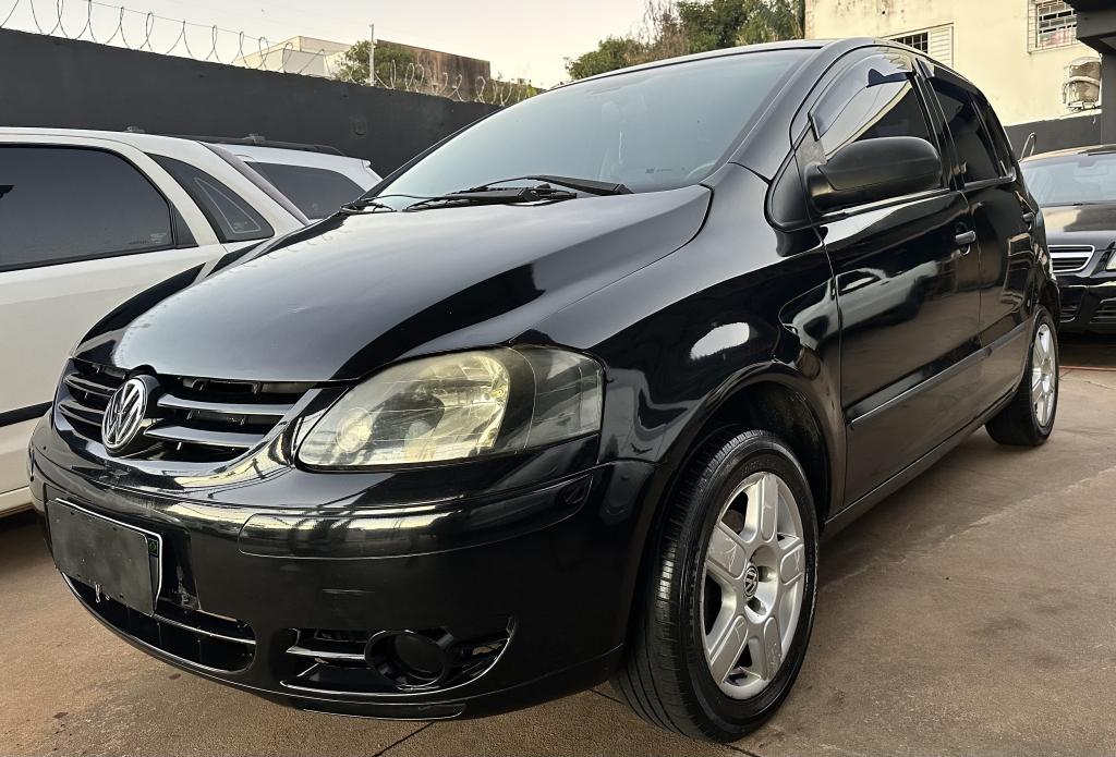 VOLKSWAGEN Fox - Foto