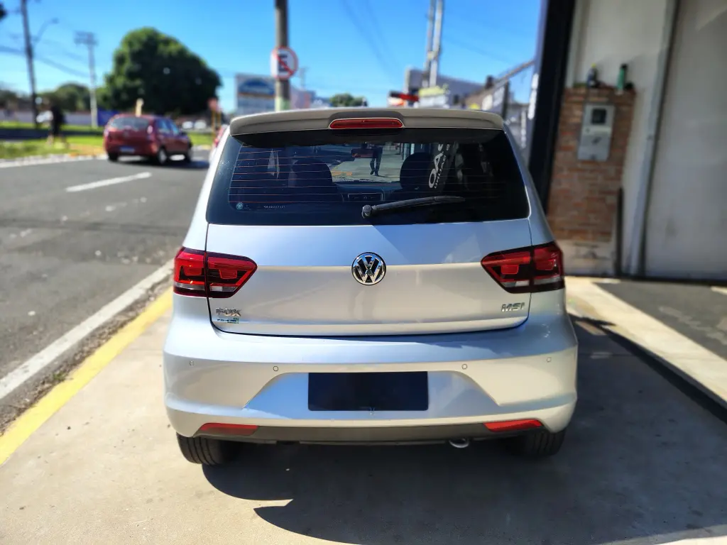 VOLKSWAGEN Fox - Foto