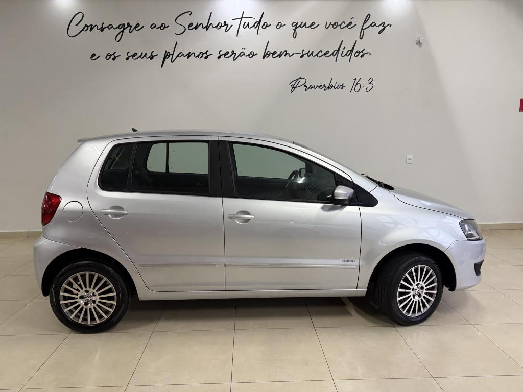 VOLKSWAGEN Fox - Foto