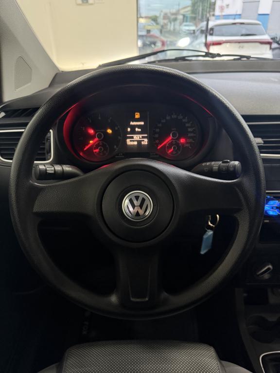 VOLKSWAGEN Fox - Foto