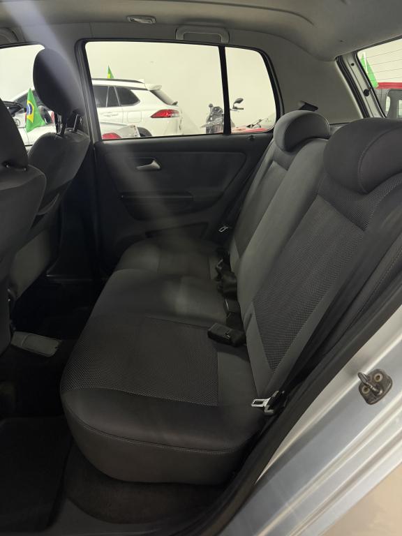 VOLKSWAGEN Fox - Foto