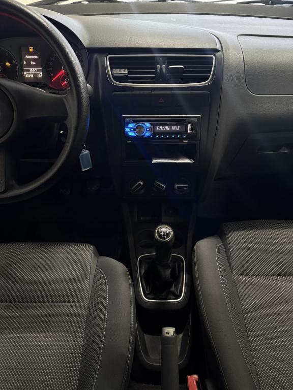 VOLKSWAGEN Fox - Foto