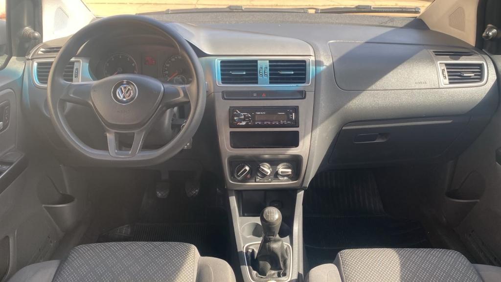 VOLKSWAGEN Fox - Foto