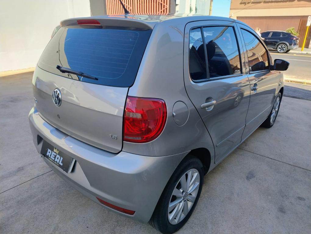 VOLKSWAGEN Fox - Foto