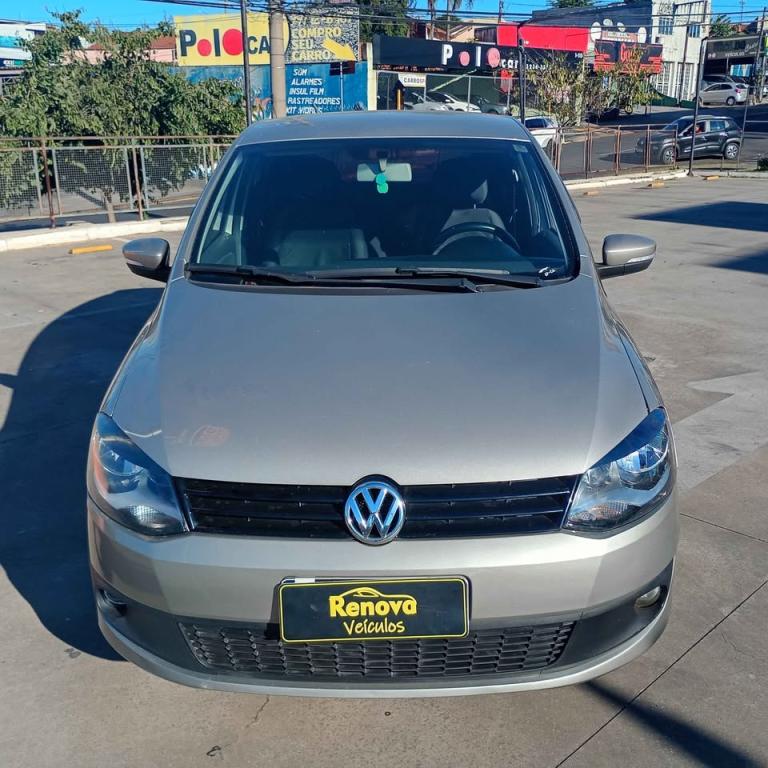 VOLKSWAGEN Fox - Foto