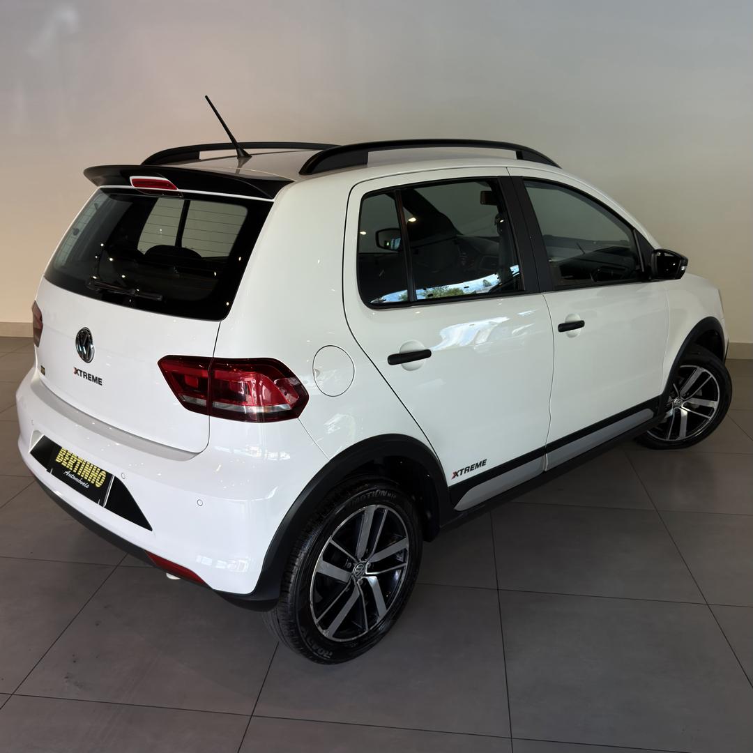 VOLKSWAGEN Fox - Foto