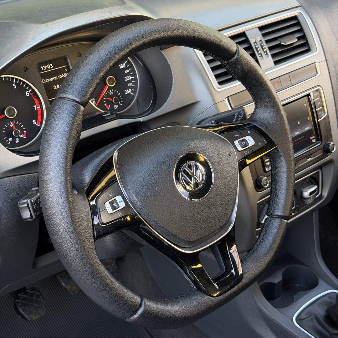 VOLKSWAGEN Fox - Foto
