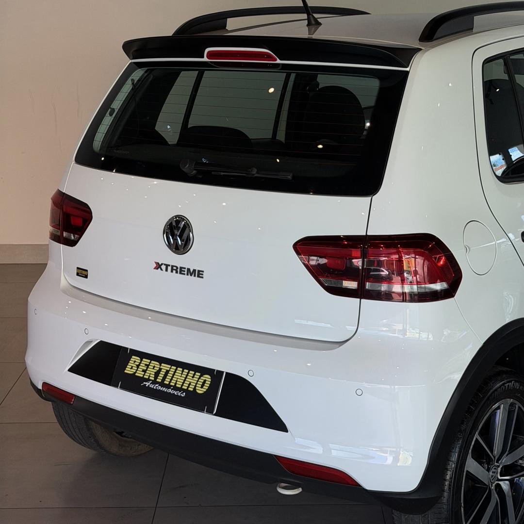 VOLKSWAGEN Fox - Foto