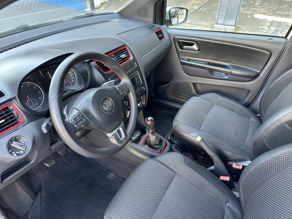 VOLKSWAGEN Fox - Foto