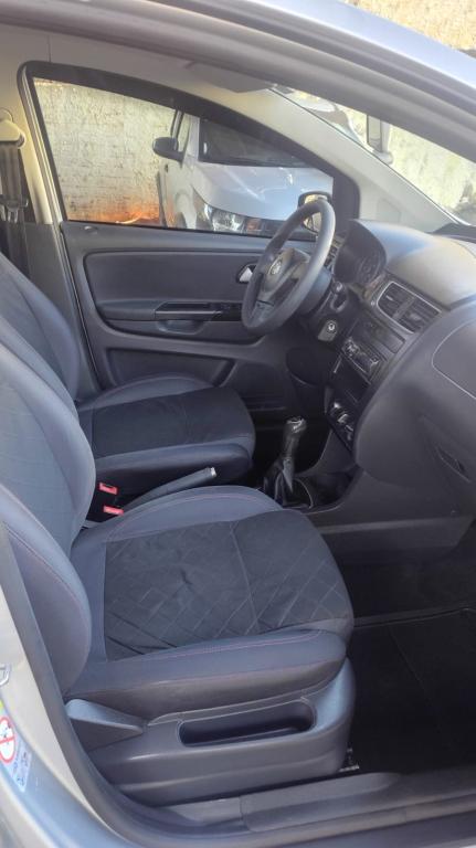 VOLKSWAGEN Fox - Foto