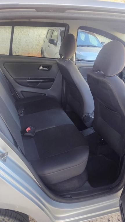 VOLKSWAGEN Fox - Foto