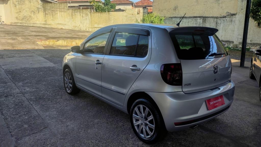 VOLKSWAGEN Fox - Foto