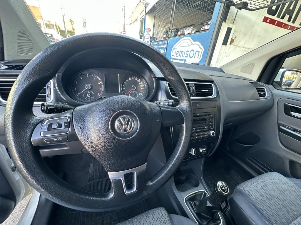 VOLKSWAGEN Fox - Foto