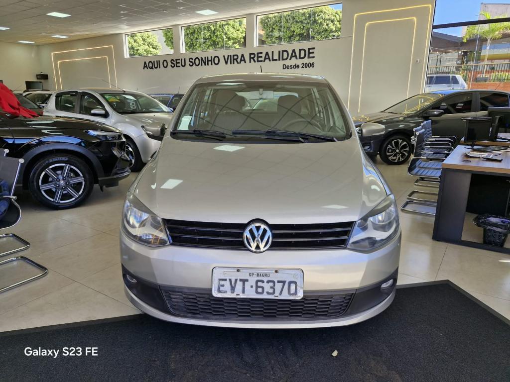 VOLKSWAGEN Fox - Foto