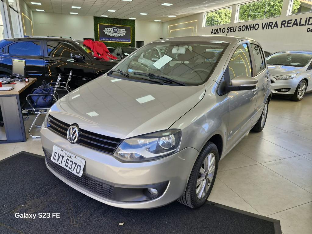 VOLKSWAGEN Fox - Foto