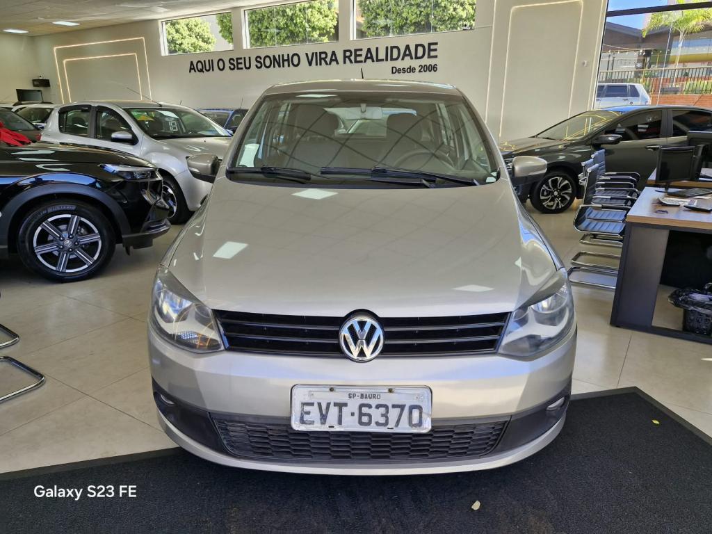VOLKSWAGEN Fox - Foto