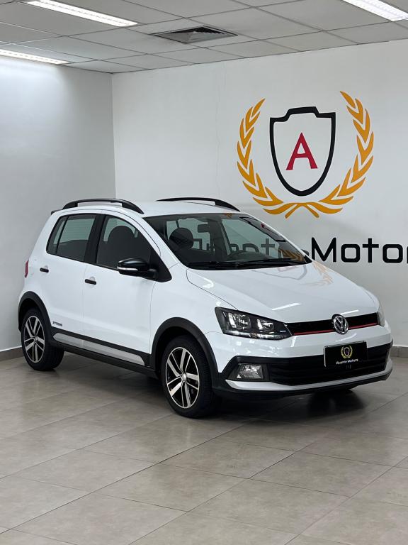 VOLKSWAGEN Fox - Foto
