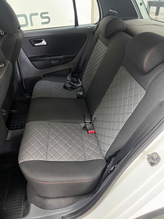 VOLKSWAGEN Fox - Foto