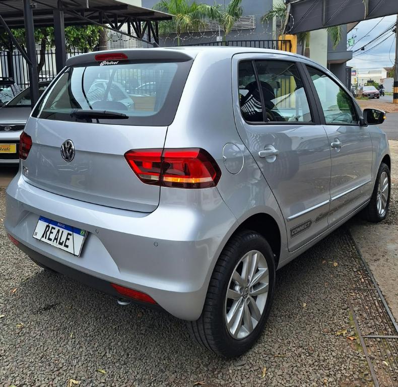 VOLKSWAGEN Fox - Foto