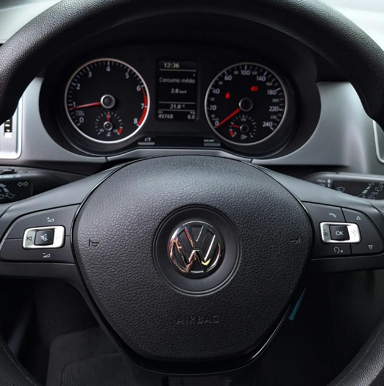VOLKSWAGEN Fox - Foto