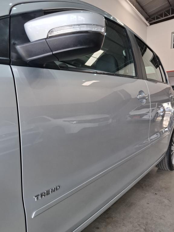 VOLKSWAGEN Fox - Foto