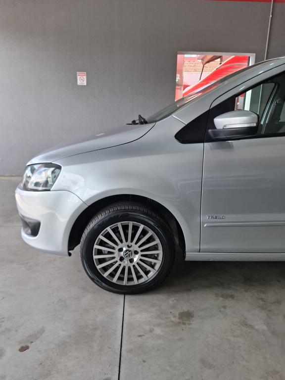 VOLKSWAGEN Fox - Foto