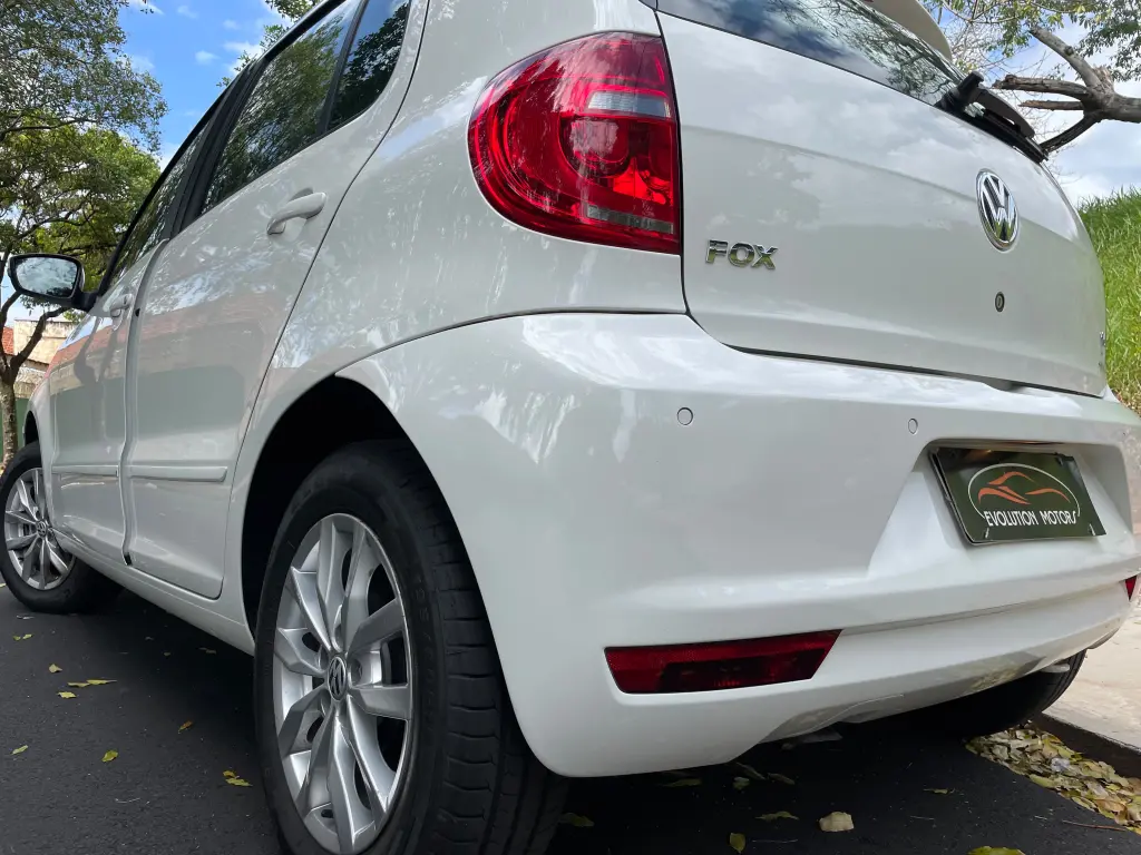 VOLKSWAGEN Fox - Foto