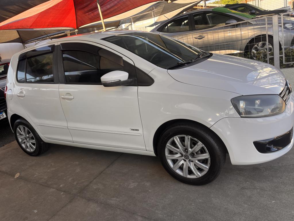 VOLKSWAGEN Fox - Foto