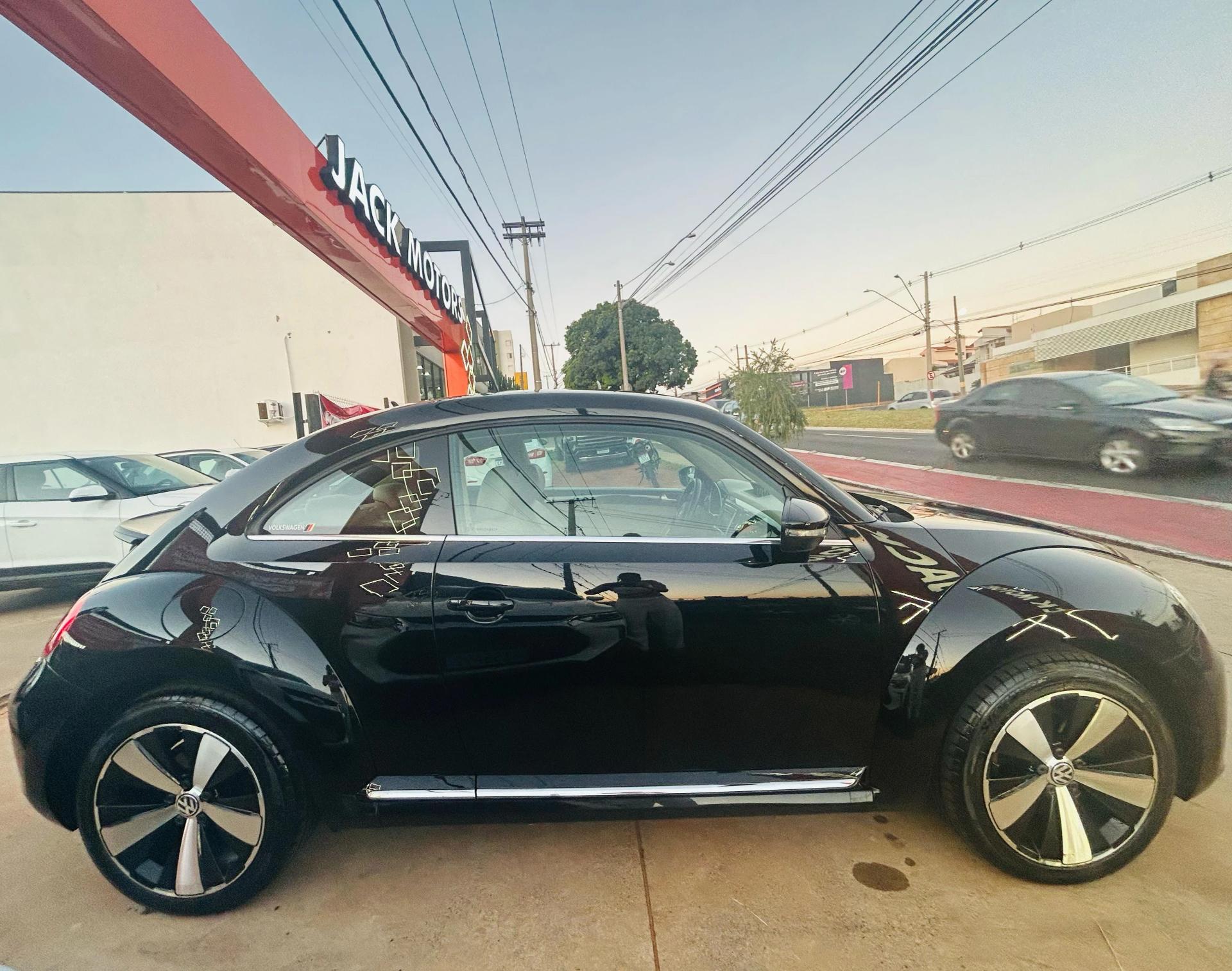 VOLKSWAGEN Fusca - Foto