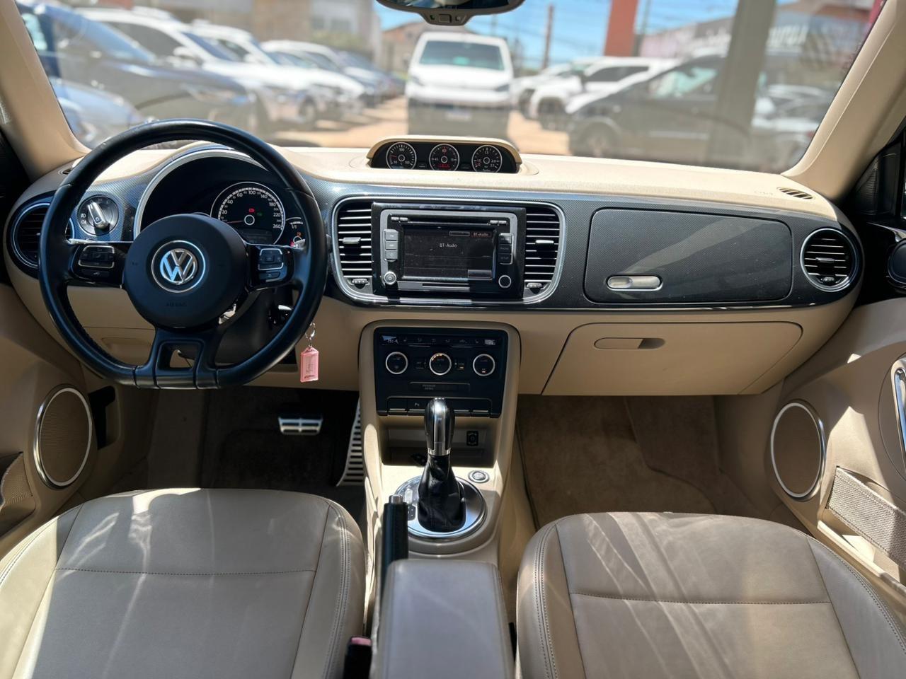 VOLKSWAGEN Fusca - Foto