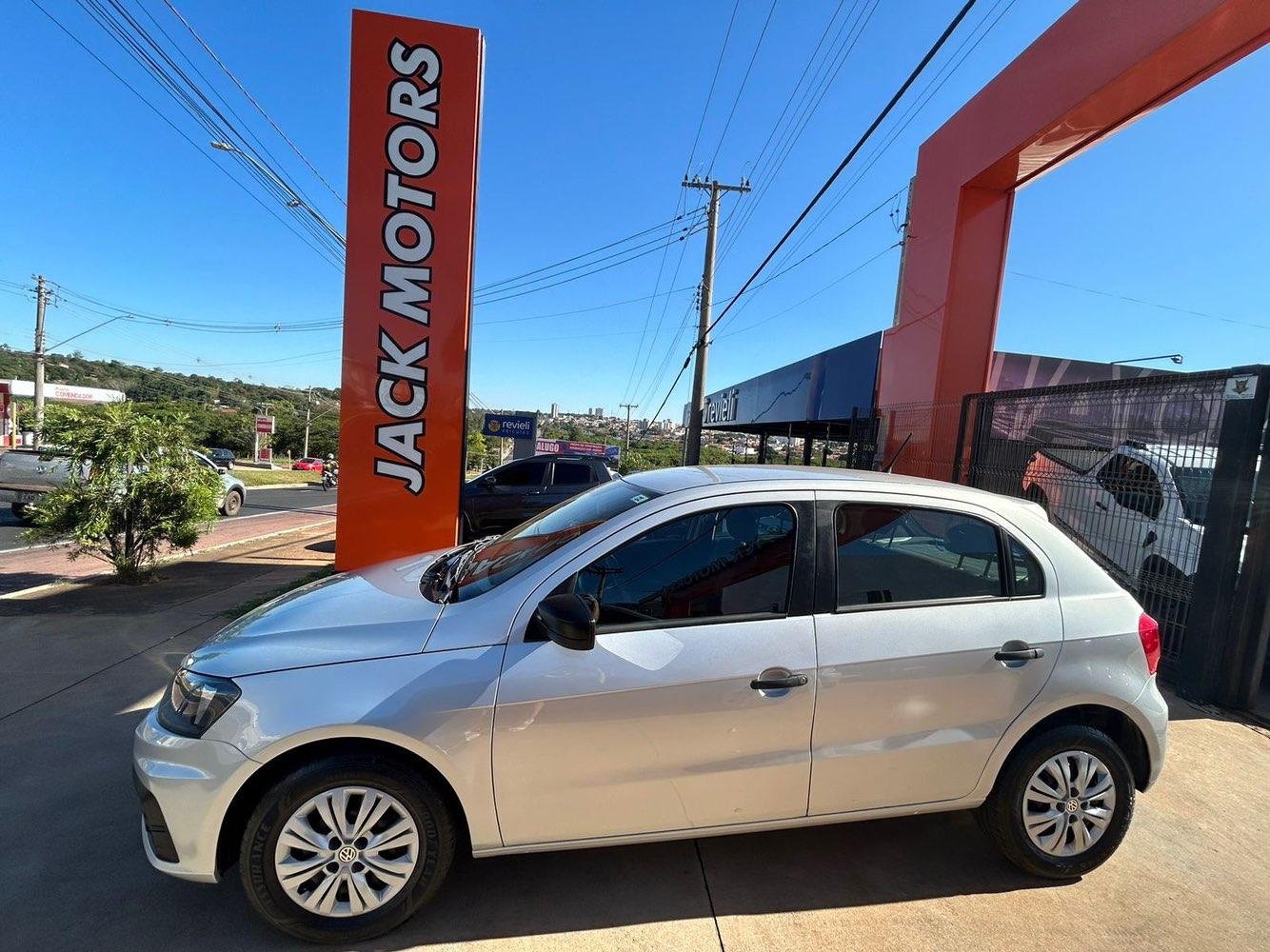 VOLKSWAGEN Gol - Foto