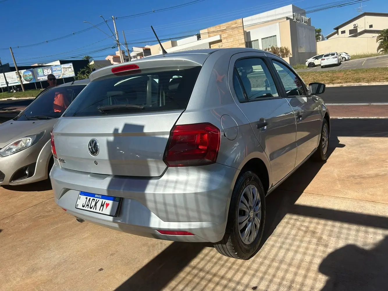 VOLKSWAGEN Gol - Foto