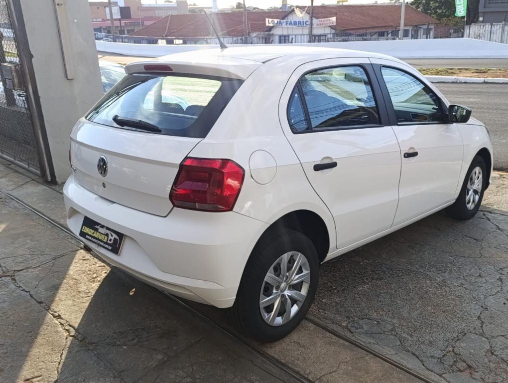 VOLKSWAGEN Gol - Foto