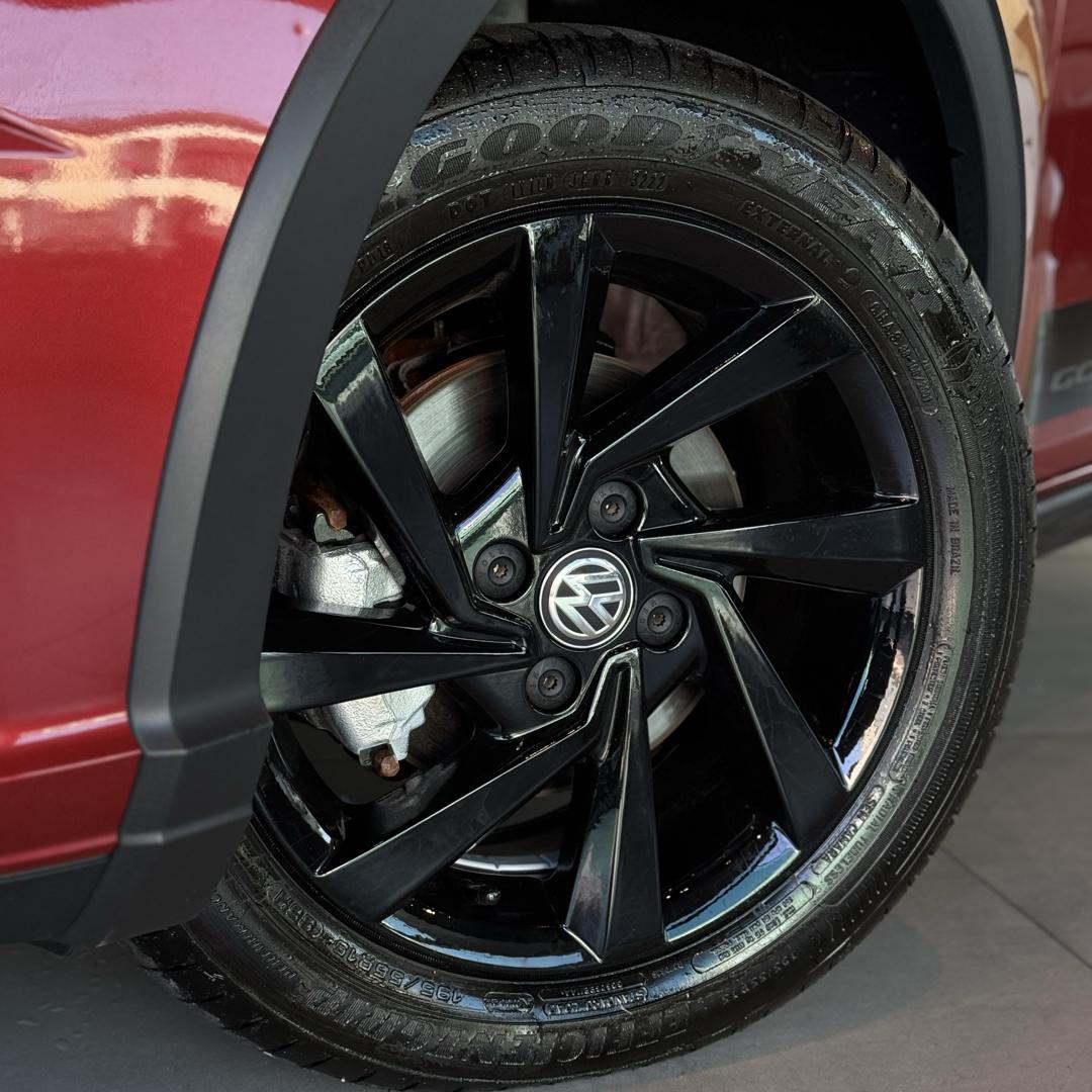 VOLKSWAGEN Gol - Foto