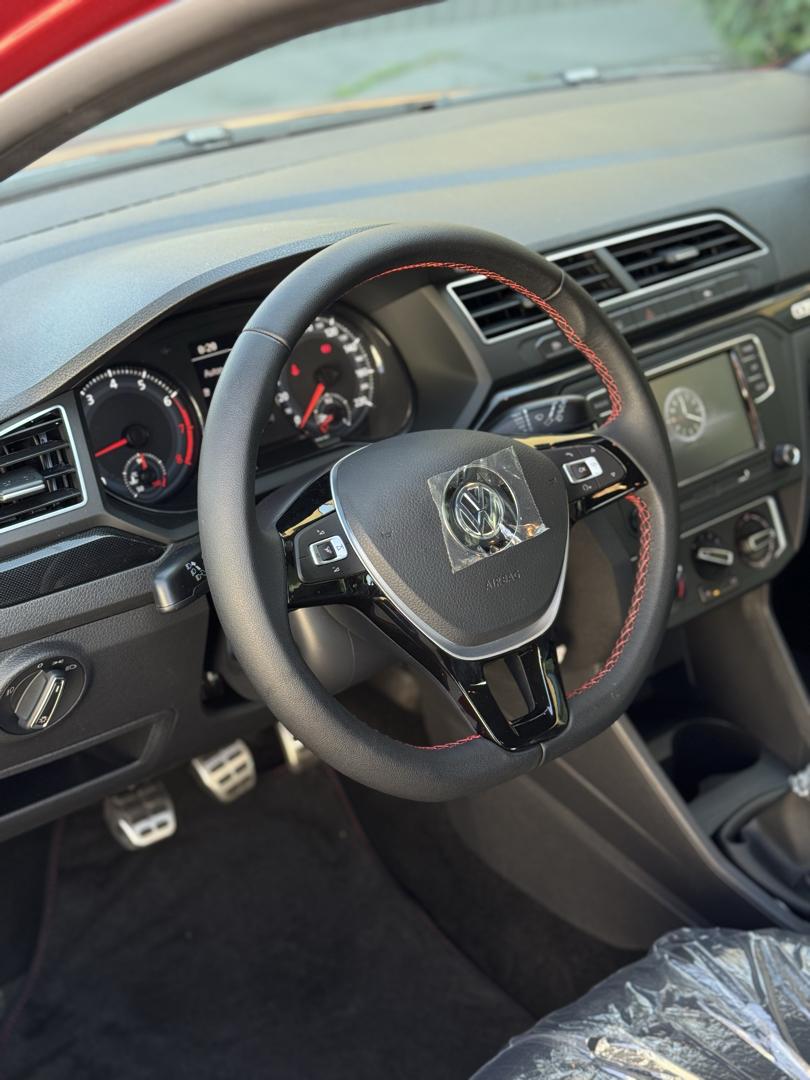 VOLKSWAGEN Gol - Foto