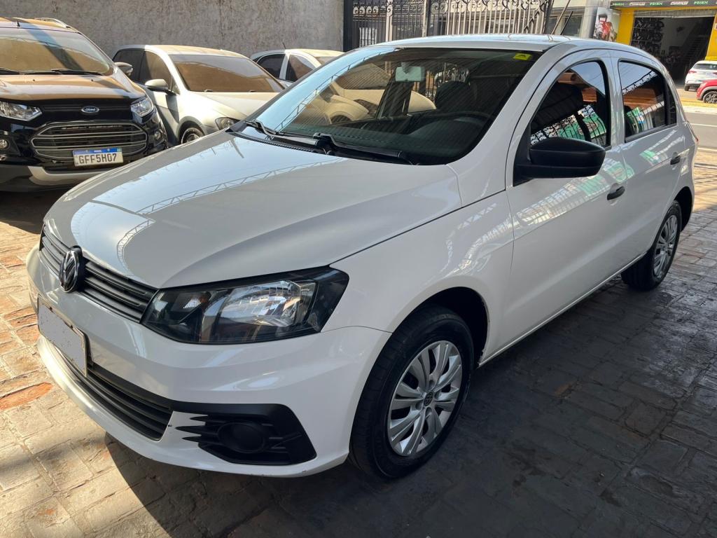 VOLKSWAGEN Gol