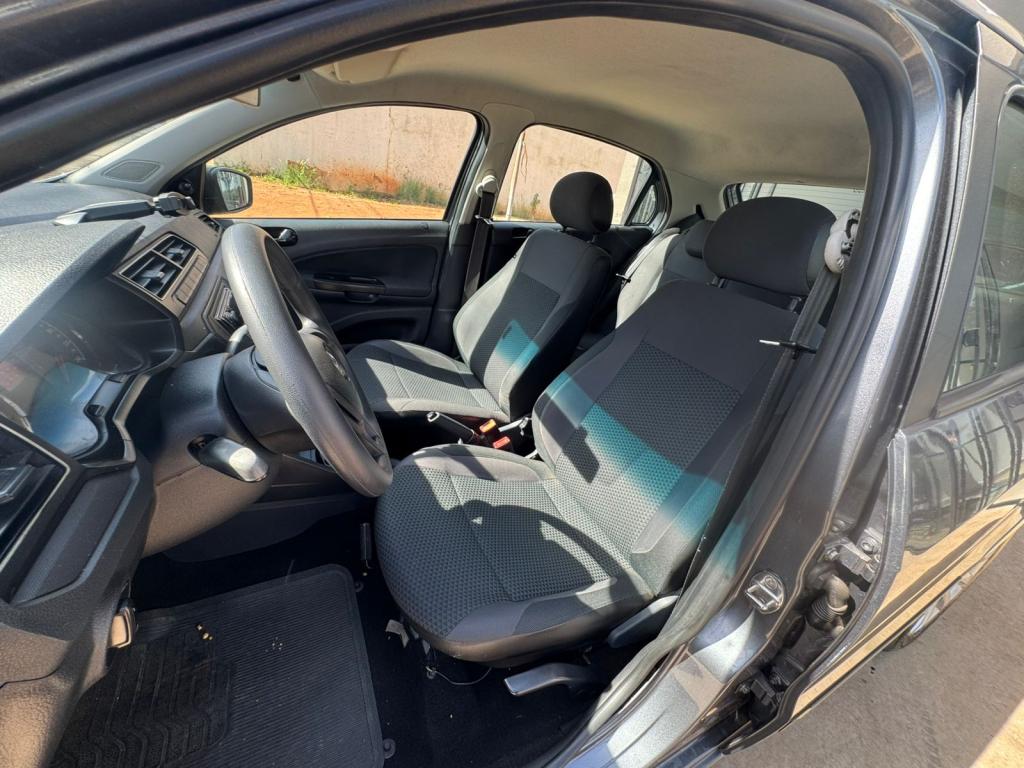 VOLKSWAGEN Gol - Foto