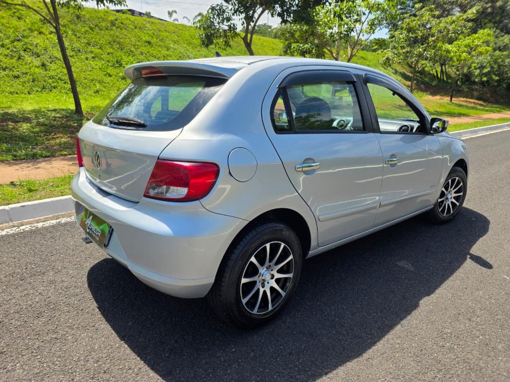 VOLKSWAGEN Gol - Foto