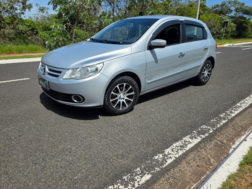 VOLKSWAGEN Gol - Foto