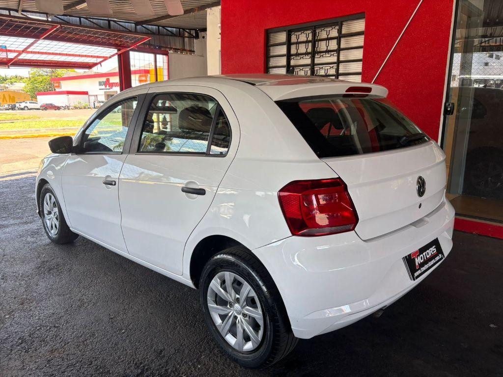VOLKSWAGEN Gol - Foto