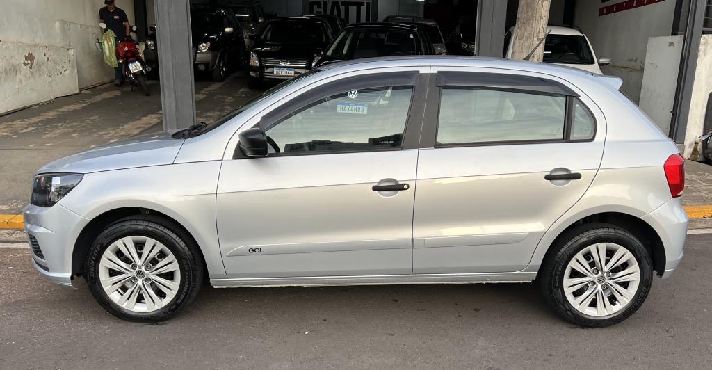 VOLKSWAGEN Gol - Foto